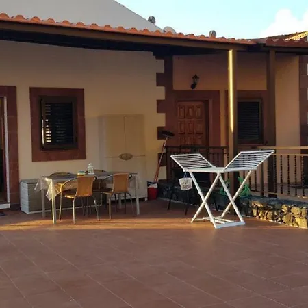 Casa El Almendrillo Semesterbostad